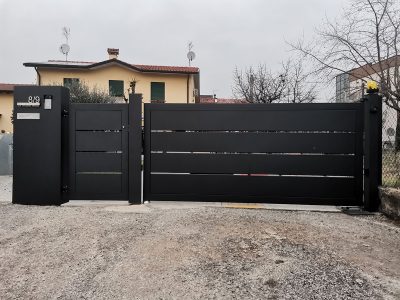 Cancello pedonale e carraio